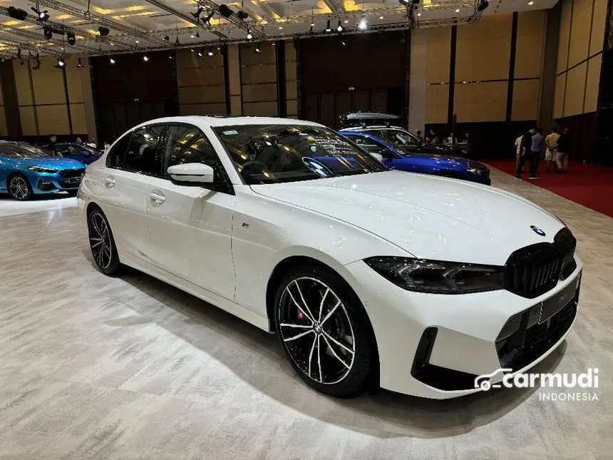 2024 BMW 330i M Sport Pro Sedan