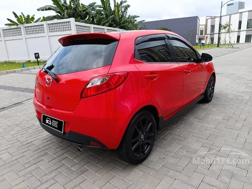 2014 Mazda 2 R Hatchback
