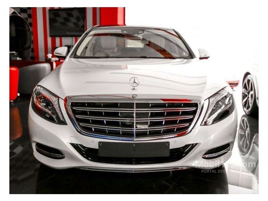 Jual Mobil  Mercedes  Benz  S500 L 2021 V222 4 7 di DKI 