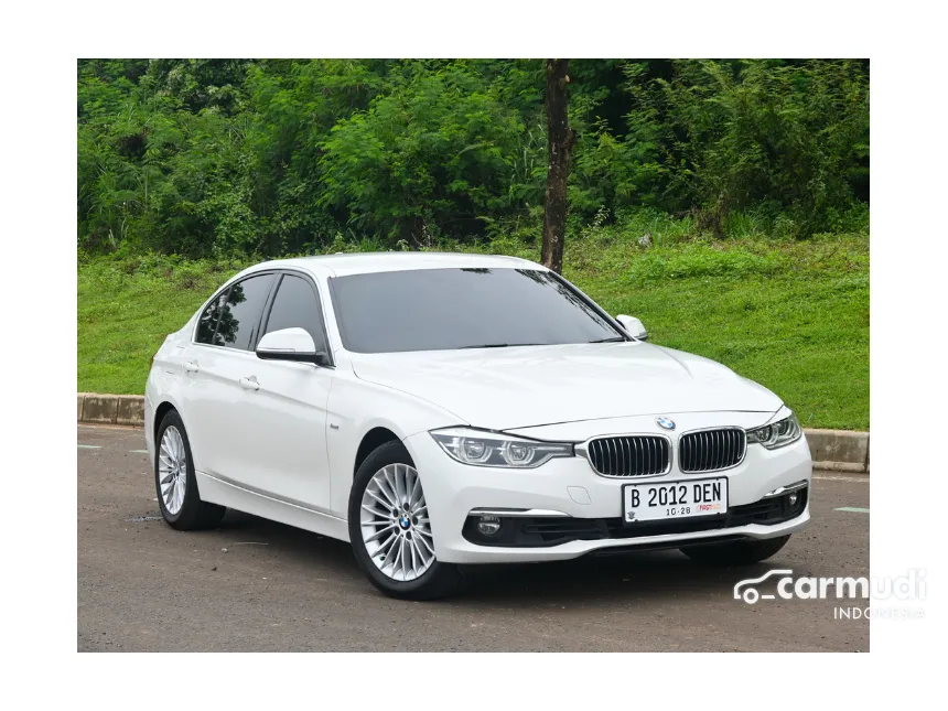 Jual Mobil BMW 320i 2018 Luxury 2.0 di Banten Automatic Sedan Putih Rp 434.000.000