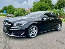 2016 MERCY CLA 200 1.6 HITAM DILENGKAPI PANORAMIC SUNROOF