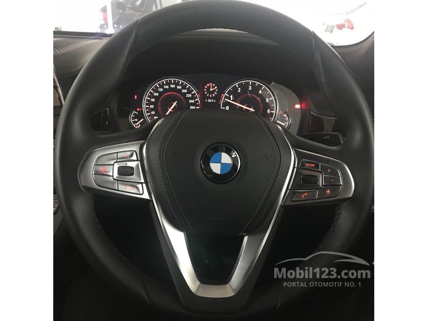 2017 BMW 740Li Sedan
