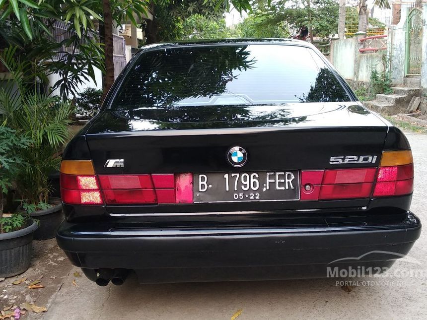 1993 BMW 520i E34 2.0 Automatic Sedan