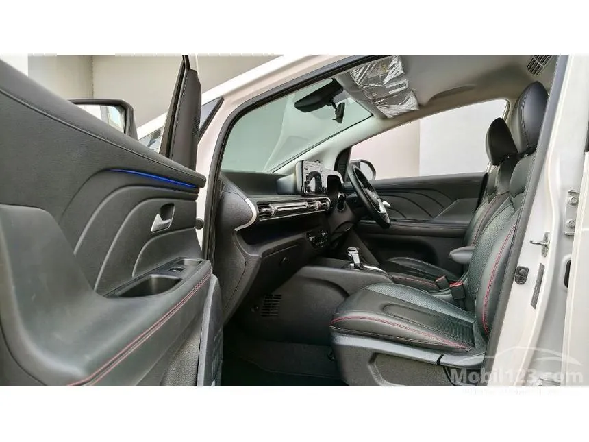 2024 Hyundai Stargazer X Prime MPV