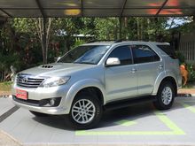2013 Toyota Fortuner 3.0 (ปี 12-15) V SUV AT