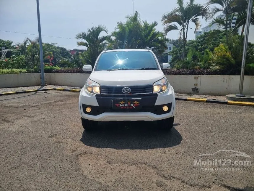 Jual Mobil Daihatsu Terios 2015 TX 1.5 di DKI Jakarta Automatic SUV Putih Rp 138.000.000