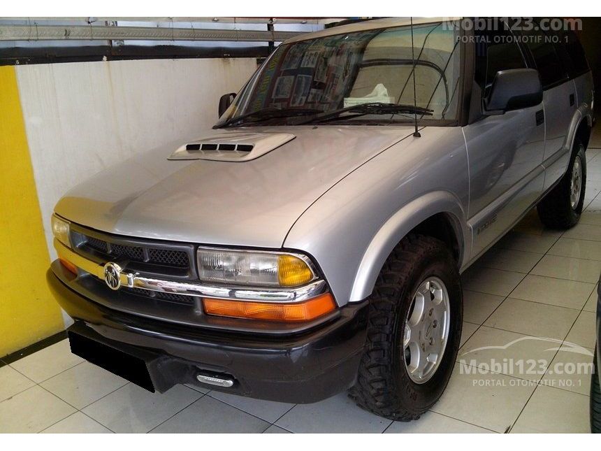 Jual Mobil  Opel Blazer 2001 Montera LN 2 2 di Jawa Tengah 