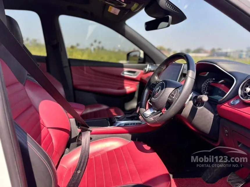 2022 MG HS Magnify i-SMART SUV