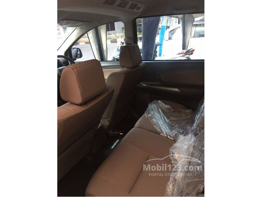 Avanza G Basic: Kendaraan Andalan Keluarga dengan Sentuhan Sederhana