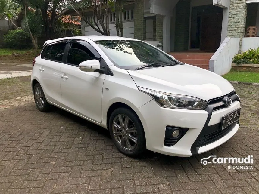 2015 Toyota Yaris G Hatchback