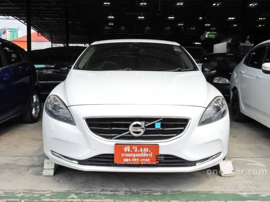 2013 Volvo V40 T5 Wagon