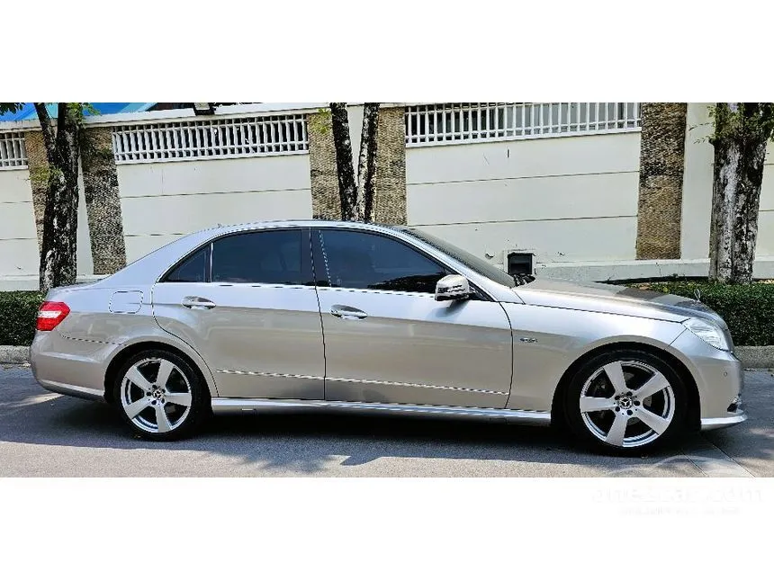2014 Mercedes-Benz E250 Sport CDI BlueEFFICIENCY Sedan