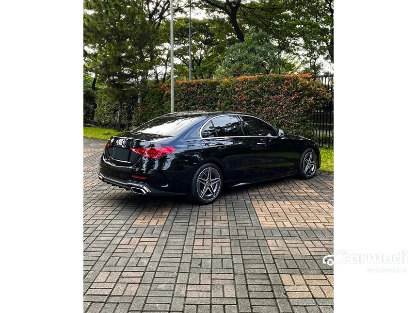 2022 Mercedes-Benz C300 AMG Line Sedan