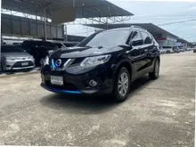 2015 Nissan X-TRAIL 2.0 (ปี 14-20) V Hybrid 4WD SUV