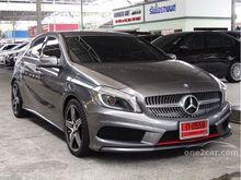 2013 Mercedes-Benz A250 2.0 W176 (ปี 12-16) Sport Hatchback AT