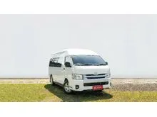 2024 Toyota Hiace 3.0 Commuter Van - Unit Kondisi Fresh Sudah Detailing Salon - Oli Mesin dan Filter Oli Sudah Diganti