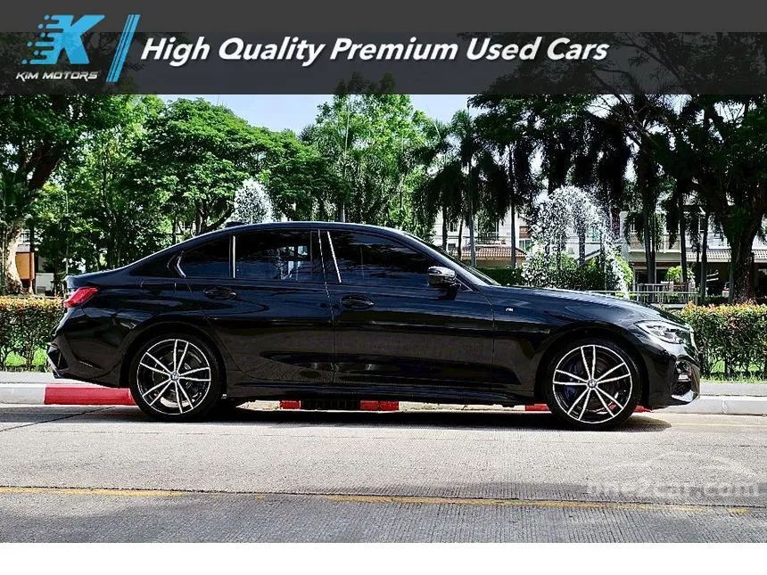 2020 BMW 330e M Sport Sedan