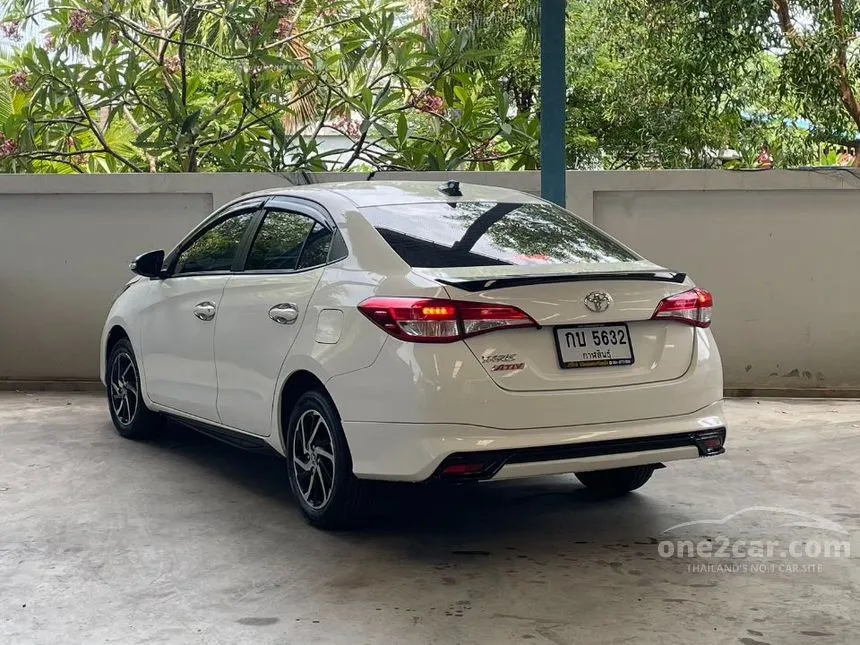 2020 Toyota Yaris Ativ Sport Sedan