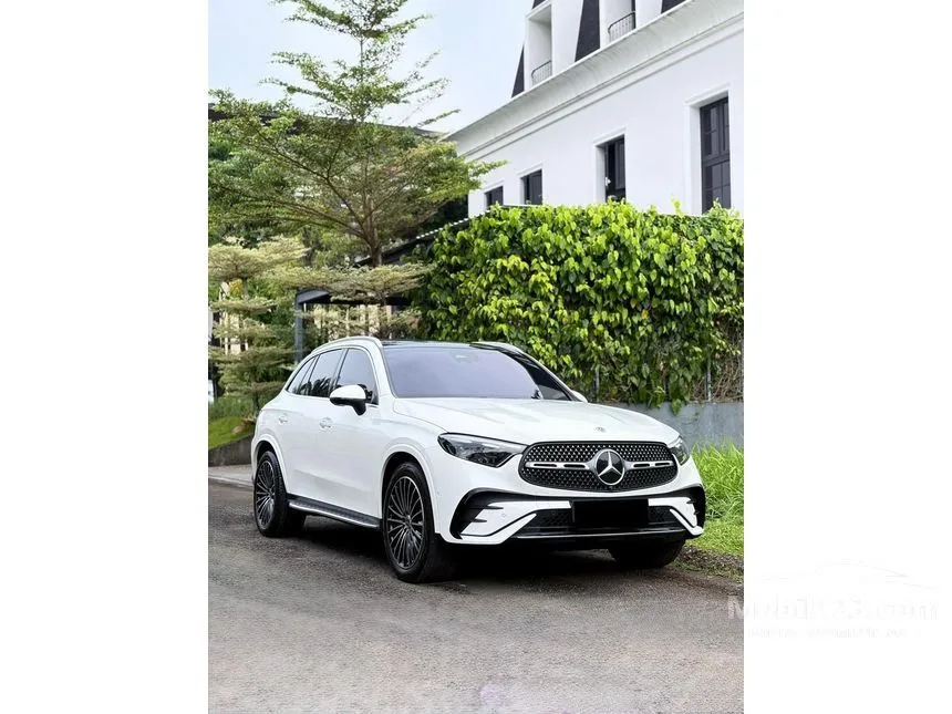 2024 Mercedes-Benz GLC300 AMG Line 4MATIC SUV
