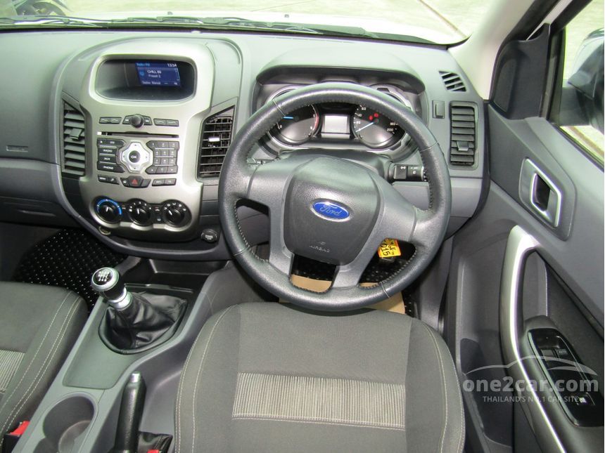 Ford Ranger 2015 Hi-Rider XLT 2.2 in กรุงเทพและปริมณฑล Manual Pickup สี ...