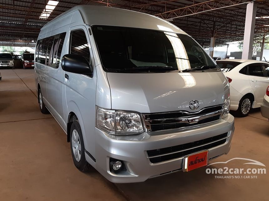 Тойота hiace 2013