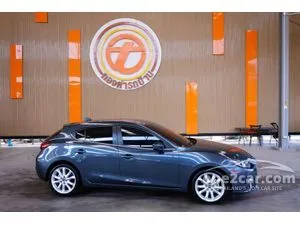 2014 Mazda 3 2.0 (ปี 14-18) S Sports Hatchback