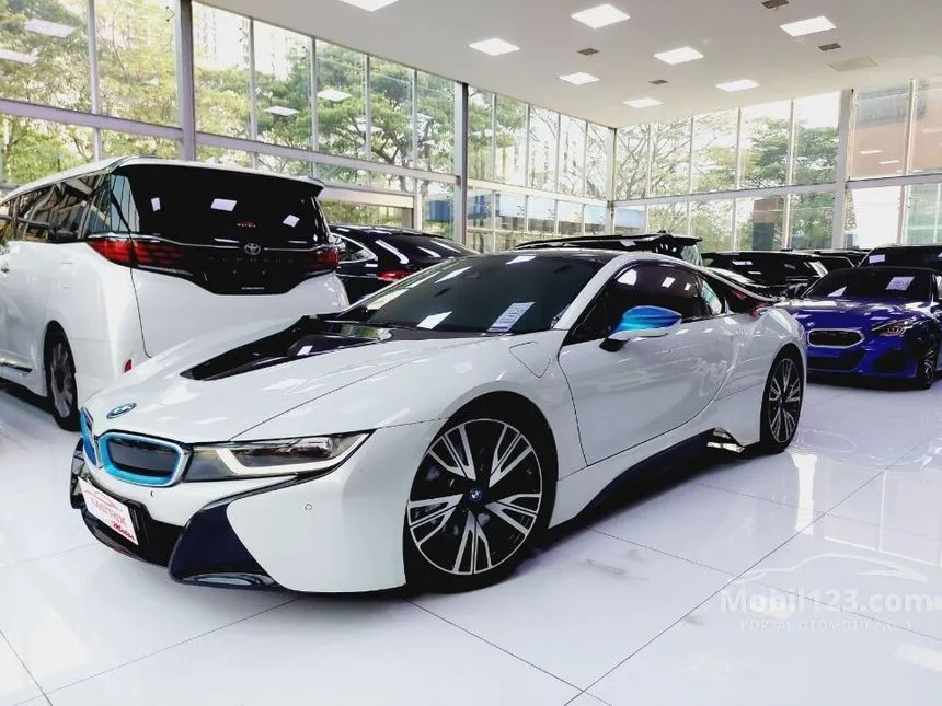 Jual Mobil BMW i8 2016 1.5 di DKI Jakarta Automatic Coupe Putih Rp 2 ...