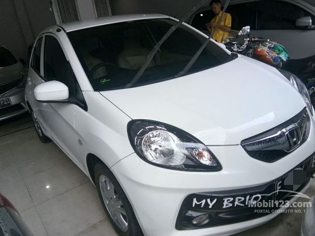 Honda Brio Mobil bekas dijual di Indonesia - Dari 1.735 