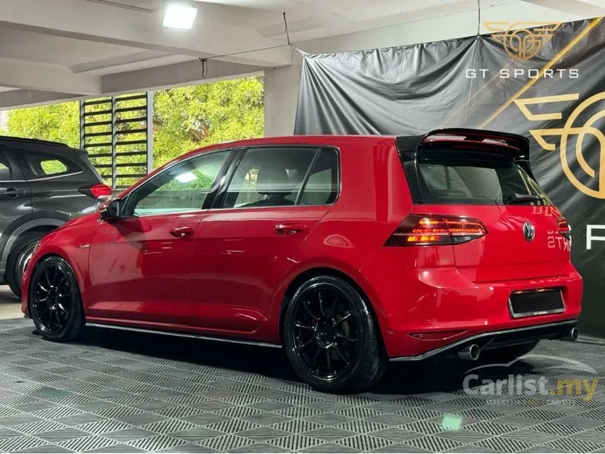 2013 Volkswagen Golf GTI Hatchback