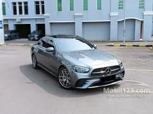 2022 Mercedes-Benz E300 2.0 AMG Line Sedan