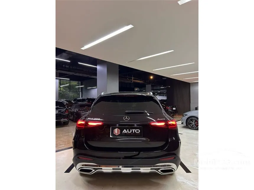 2024 Mercedes-Benz GLC300 AMG Line 4MATIC SUV