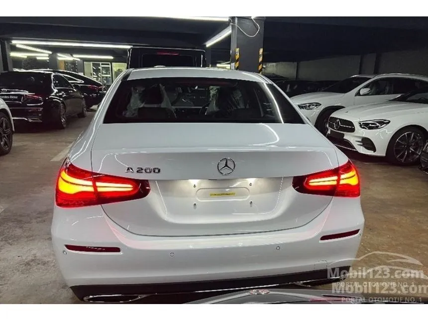 2025 Mercedes-Benz A200 Progressive Line Sedan