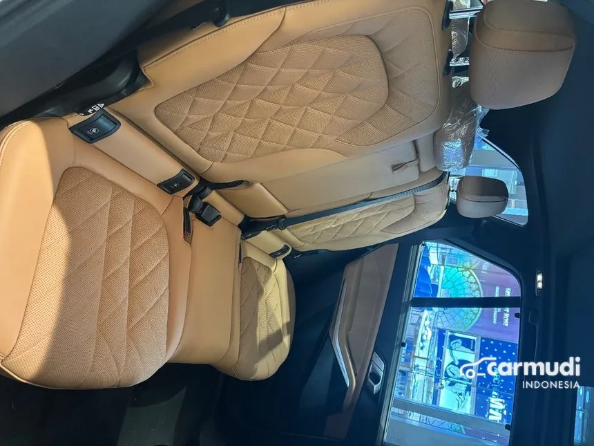 2025 BMW X5 xDrive40i M Sport SUV