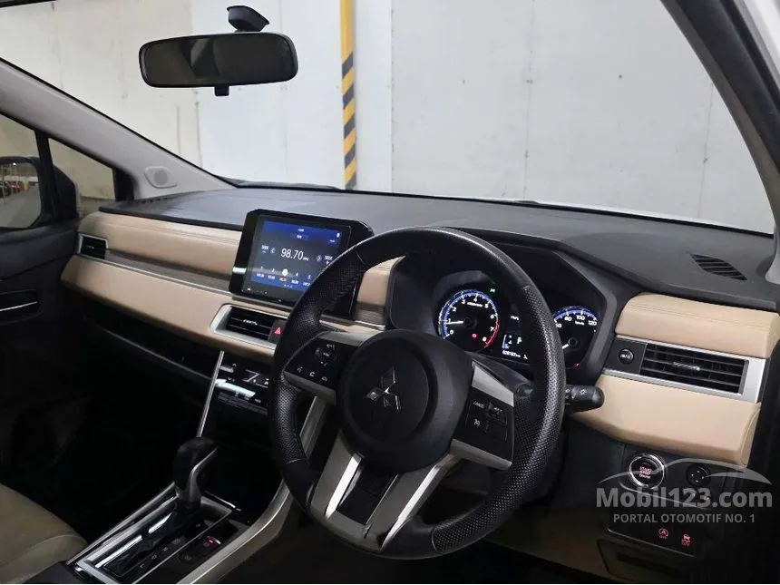 2022 Mitsubishi Xpander Ultimate MPV