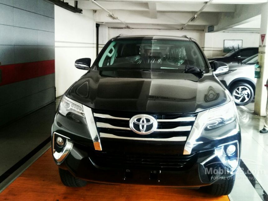 Jual Mobil Toyota Fortuner 2019 VRZ 2.4 di DKI Jakarta 