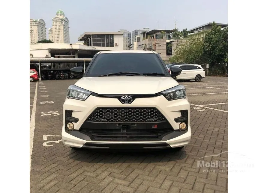Jual Mobil Toyota Raize 2022 GR Sport TSS 1.0 di Banten Automatic Wagon Putih Rp 269.000.000