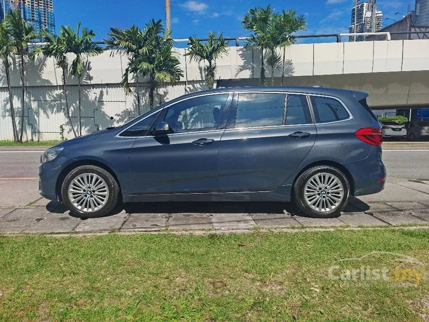 2015 BMW 220i Gran Tourer MPV