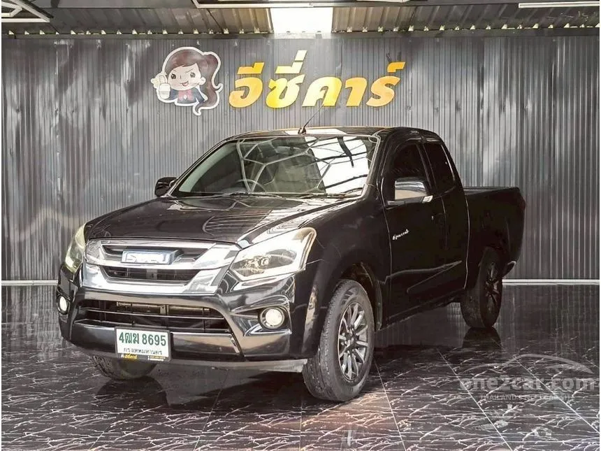 2015 Isuzu D-MAX Z Space Cab Pickup