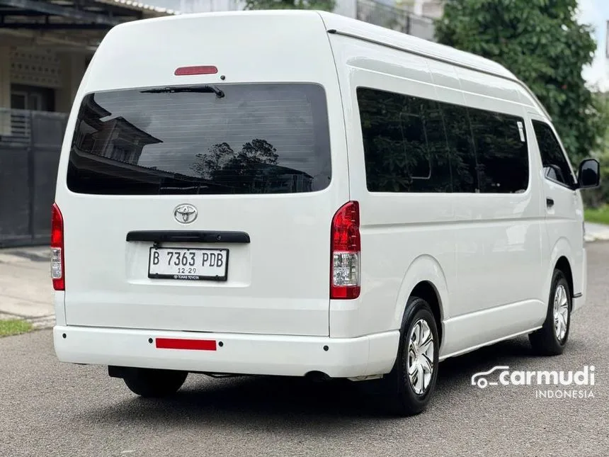 2024 Toyota Hiace Commuter Van