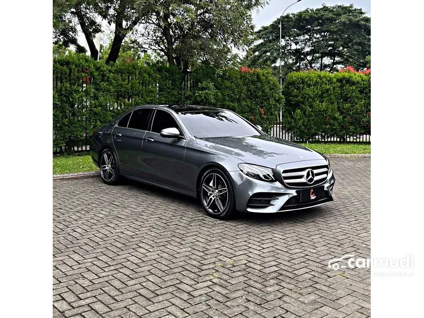 2017 Mercedes-Benz E300 AMG Line Sedan