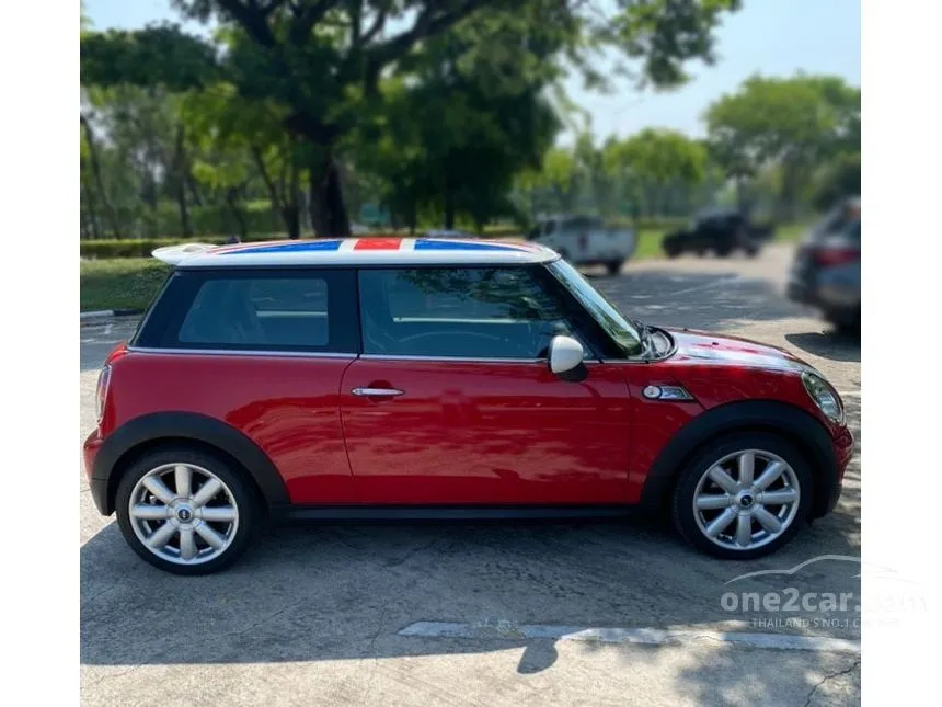 2008 Mini COOPER S Look 1 Hatchback