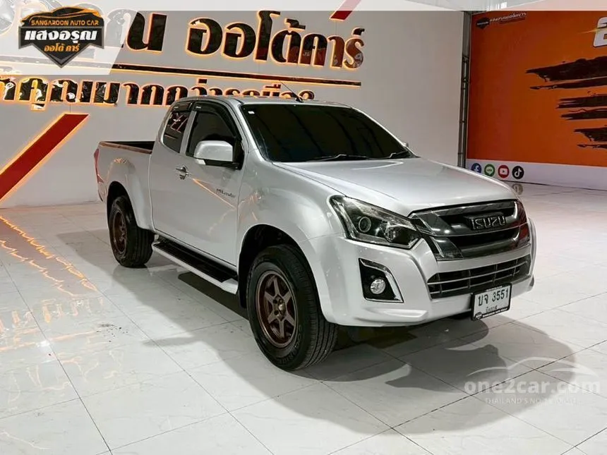 2016 Isuzu D-MAX Hi-Lander L Space Cab Pickup