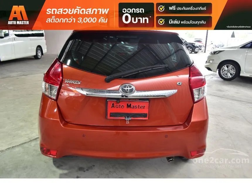 2015 Toyota YARIS G Hatchback