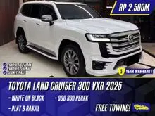 2025 Toyota Land Cruiser 3.3 300 VX-R (Premium Colour) SUV White on Black LC300 LC VXR Putih