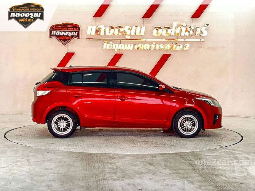 2015 Toyota YARIS E Hatchback