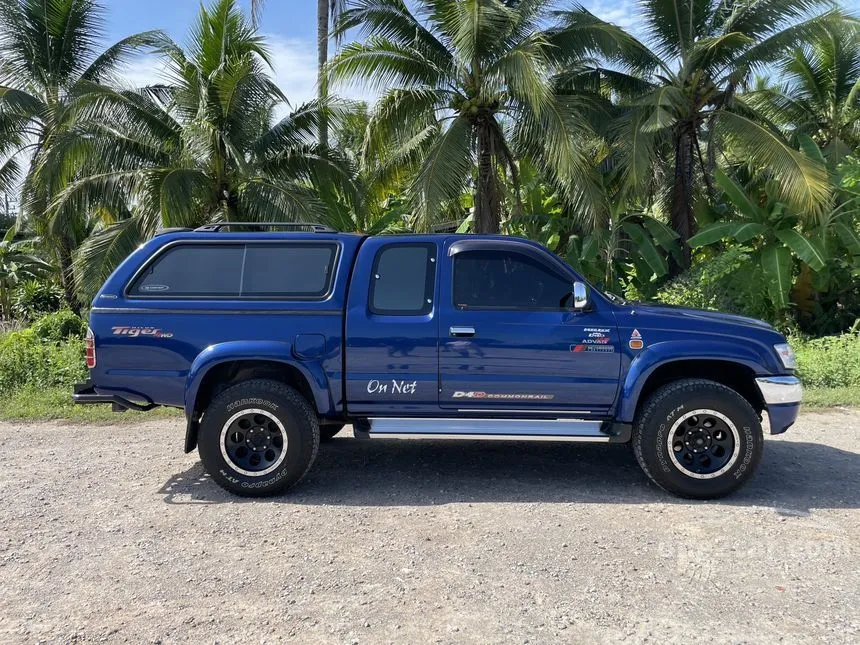 2003 Toyota HILUX TIGER S Extra Cab Pickup