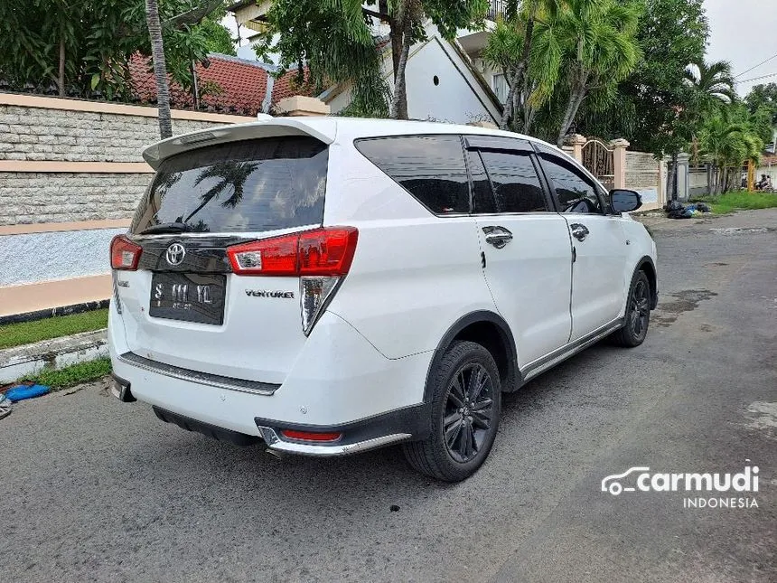 2017 Toyota Innova Venturer Wagon