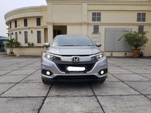 2018 Honda HR-V 1.5 E SUV facelift silver kilometer 20ribuan