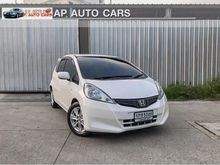 2013 Honda Jazz 1.5 (ปี 08-14) V i-VTEC Hatchback AT