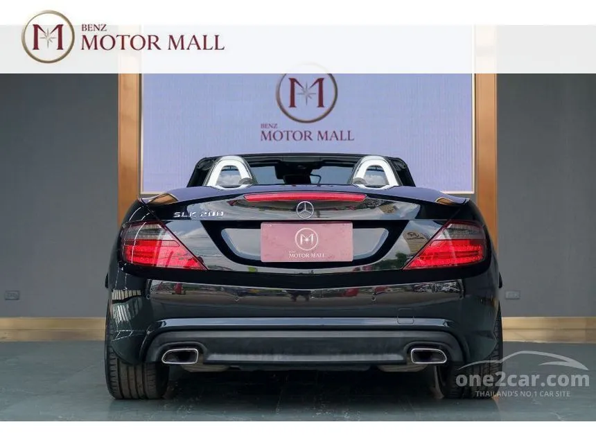 2015 Mercedes-Benz SLK200 AMG Carbon Look BlueEFFICIENCY Convertible